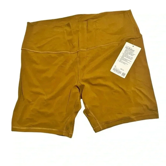 LULULEMON ALIGN HR SHORT 8"- SIZE 20 GOLD SPICE NWT athleisure activewear - Picture 3 of 6